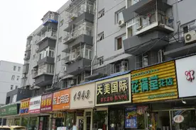 《北京市户外广告设施、牌匾标识和标语宣传品设置管理条例》解读图片