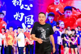 穿上奥运“龙服”，国乒喊出奥运目标：责任与荣耀，一直赢图片