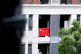 视频｜​广州新华学院（东莞校区）1000多名学生转至酒店隔离图片
