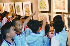 200余幅作品呈现少儿惊喜发现 第十二届海峡两岸少儿美术大展在厦门海沧举办图片