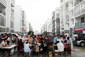 【喜讯】融安县3289户易地扶贫搬迁户喜获不动产权证书！图片