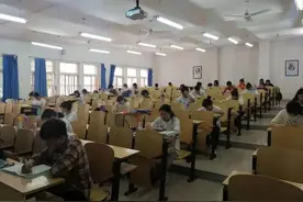 考研率88%、4个宿舍全部“上岸”……山东这所高校的马院为何这么牛？图片