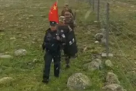 新疆阿勒泰：用脚步丈量祖国的土地，用坚守献礼建党100周年！视频封面
