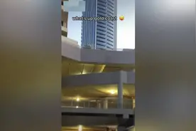 澳大利亚一群年轻人在高层建筑顶部冒险拍视频遭警方调查图片