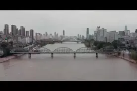 黄河水上义务搜救员 守护生命 救人无悔图片