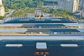 改扩建后的浙江嘉兴火车站重新投入运营图片
