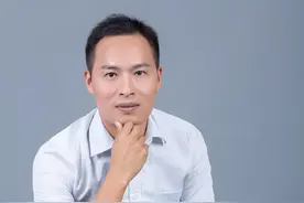 郑外名师：关注重大历史事件、著名人物和人类文明进步 贴近社会现实生活图片