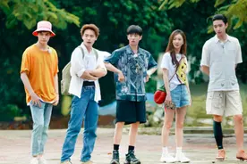 《完美的夏天2》解锁海岛另一面，“海洋之子”李汶翰能适应吗？图片