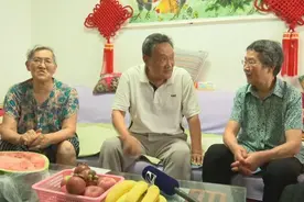 时隔60年！老校友终于再相见图片