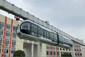 全球首条！270度透明空铁！就在成都图片