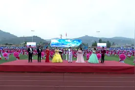 非遗“花儿”开启西北盛夏“草地音乐节”图片