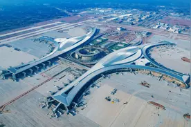 评论丨插上天空之翼，成都强势掠入“双枢纽”时代图片