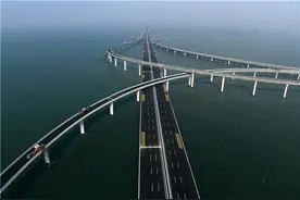 半岛政前方丨通车十周年，胶州湾大桥给大青岛带来了什么？图片