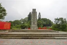 三朱：红旗不倒 火种不灭图片