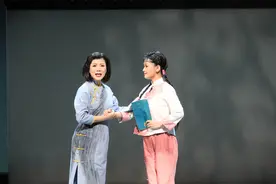 长宁沪剧团重整红色家底，沪剧《风雨江城》以情动人图片
