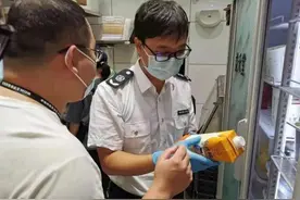 热门饮品被立案调查，执法监管要多一些“同题作业”图片