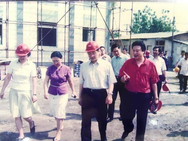 心系群众健康的领航人：“牛人院长”攻坚克难、创新发展19载诠释“医心为你”