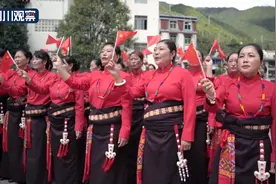 民族团结一家亲 九龙县各族干部群众共唱赞歌图片