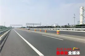京台高速泰安至枣庄段改扩建工程泰安段具备通车条件图片