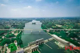 绵泸高铁内自泸段开通！时针拨快1小时，川南全面迈入“高铁时代”…图片