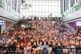 知名UP主戴建业：想跟你聊聊“我的个天”图片
