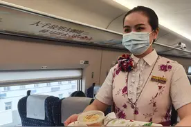 30秒｜精心准备“甜城味”伴手礼 绵泸高铁内江主题车厢好贴心图片