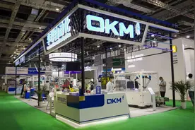 新华财经｜应用场景拓宽、替代人工加速 工业机器人前景广阔图片