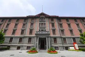 镜观中国｜红色京华 见证百年 再启航图片