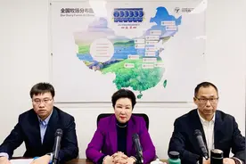 “乳业铁娘子”高丽娜退休，现代牧业进入“蒙牛时代”图片