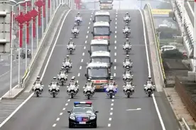 国宾护卫队摩托车多图解读 离普通摩友并不遥远图片