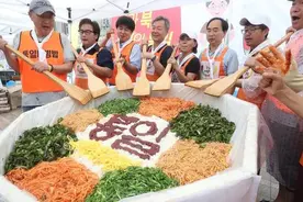 韩国通过节假日法案修订案，节假日遇周末则顺延一天图片