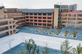 提前探访内江师范学院新校区 
依山傍水彰显大千风格 搬迁工作预计年底完成图片