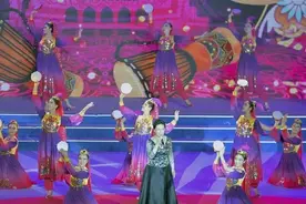 静夜有声 | 打起手鼓唱起歌图片