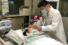 我与建党百年｜钟鸣：求生畏死是人的本能，但党员不能后退图片