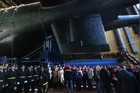 局势紧张之际俄罗斯“世界最大核潜艇”首次出海，能搭载“核鱼雷”图片