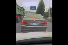 故意遮挡号牌，网友都看不下去了图片
