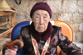 102岁女地下党员杨立芳回忆“秘密工作”：为游击队送情报，丈夫牺牲后毅然入党继续战斗图片