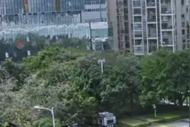 澎湃在路上｜小岗村的土屋，深圳的高楼视频封面