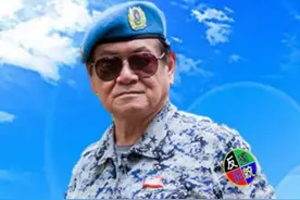 台退役中将：民进党让台湾走歪路，台湾前途在两岸统一图片