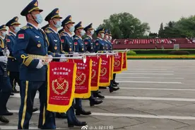帅！军乐队天安门广场现场图图片