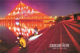 看！夜幕下哈尔滨的盛世美颜图片