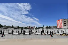 和平鸽放飞员：一次“只能成功、不能失败”的特殊任务图片