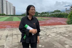 张桂梅：只要还有一口气，我就要站在讲台上图片