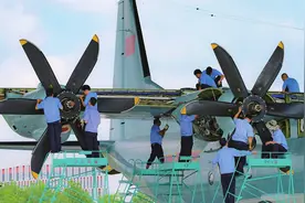 航空工业陕飞：薪火相传 在时代变革中追寻中国特种飞机的红色航迹图片
