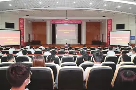 航空工业沈阳所：党旗飘扬 步履铿锵图片
