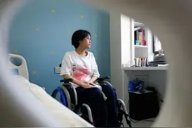 残疾少女郭欣怡：命运束缚了身体，思想却永远在路上图片