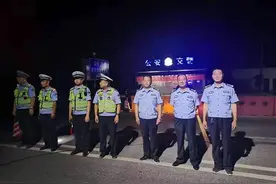 昨晚，广水公安局长率近400警力一线“夜查”图片