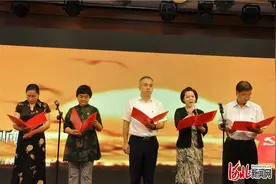 河北省图举办庆祝建党100周年音乐诗文朗诵会图片
