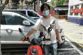 涉嫌多起盗窃案的女子被汉阳民警当街抓获图片