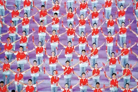 从“启航”到“领航”，整部《伟大征程》环环相扣，荡气回肠图片